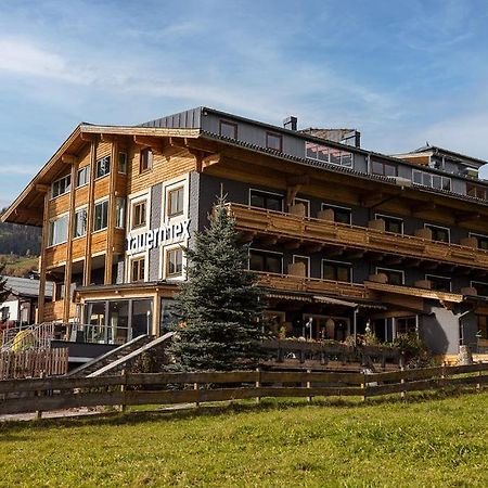 Hotel . Wirtshaus Tauernhex Пиезендорф Екстериор снимка